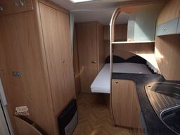 BÜRSTNER Belcanto 455 TS mit  Panoramavorzelt