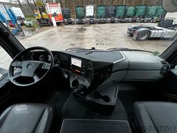 MERCEDES-BENZ Antos 1833L 1.Stock Finkl Viehwagen Klima 34m³