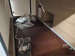 CARADO T 338s Automatik / 5Sitz und Schlafplätze /..