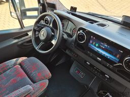 MERCEDES-BENZ 30 Sitzer Schul- Transferbus 519 Lagerfahrzeug
