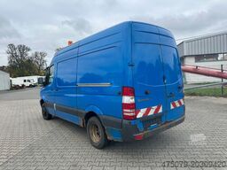 MERCEDES-BENZ Sprinter 518 / Leistikow / 2 x Schiebetür