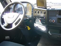 MAN TGM 18.340 BB 4x4 / HIAB XS 166 / einzelbereift / Single