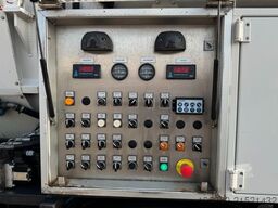 SCANIA P320 4x2 Hvidtved Larsen 7000 L Kombi