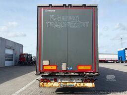 Krone Curtainsider / Planenauflieger / Gardin
