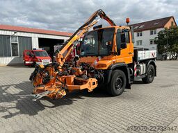 UNIMOG U 400 4x4 / Vario Pilot / Mulag / Mähausrüstung