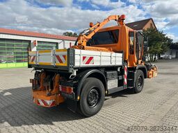 UNIMOG U 400 4x4 / Vario Pilot / Mulag / Mähausrüstung