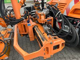 UNIMOG U 400 4x4 / Vario Pilot / Mulag / Mähausrüstung