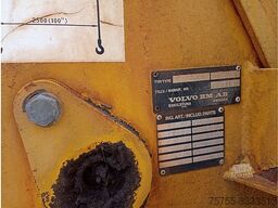 Volvo 4400