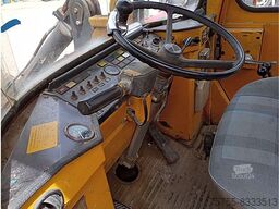 Volvo 4400