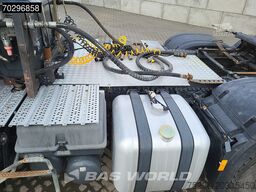 Mercedes Arocs 2542 Arocs 6X2 StreamSpace Hydrodrive Hyd...