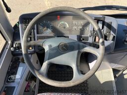 Mercedes-Benz Conecto