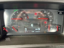 Volvo Unvi