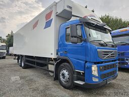 Volvo FM330 Multizone Lenk u. Kühlkoffer