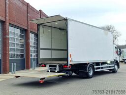 Renault D 320 4x2 - Box with sidedoors - Zepro loadlift...