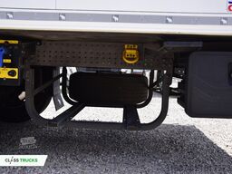 SCHMITZ CARGOBULL SKO FP 60 ThermoKing SLXi 300