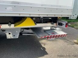 REISTREYLER Box trailer 13,60 3-assig met D'hollandia klep ...