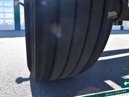 SCHMITZ CARGOBULL Lafette AWF 18, BDF Wechselrahmen, TÜV 02/2027