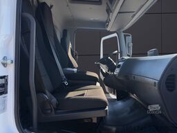 MERCEDES-BENZ Atego Abschleppwagen Klima Tempomat nur 69 Tkm