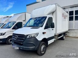 Mercedes-Benz Sprinter 4x4 Box Van – 8 Pallets