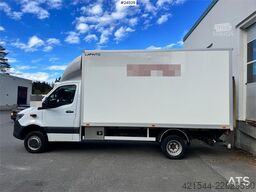 Mercedes-Benz Sprinter 4x4 Box Van – 8 Pallets