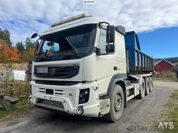 Volvo FMX500 Tridem Hooklift Truck – Without Container –