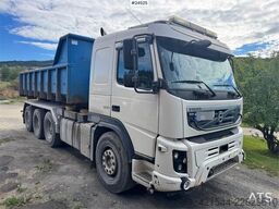 Volvo FMX500 Tridem Hooklift Truck – Without Container –