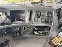 Volvo FMX500 Tridem Hooklift Truck – Without Container –