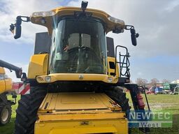 New Holland CR 980