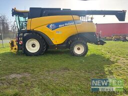 New Holland CR 980