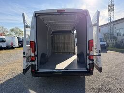 Peugeot Boxer Kasten 435 L4H2  180 AUT/NAvi/PDC