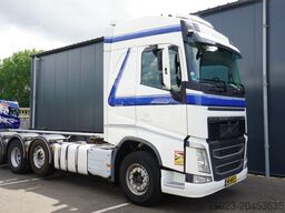 Volvo FH 460 8X2 20 FT CONTAINER TRANSPORT TRUCK