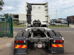 Volvo FH 460 GLOBETROTTER XL + RETARDER + FULL SPOILE...