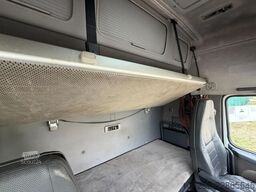 Volvo FH 460 GLOBETROTTER XL + RETARDER + FULL SPOILE...