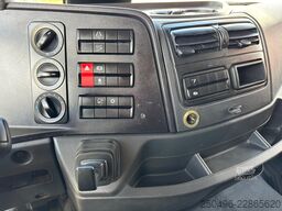 Mercedes-Benz Atego 1218 4x2