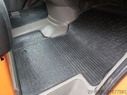 MERCEDES-BENZ Sprinter 513CDI SHZ / Klima/Zwillingsber. FN:235