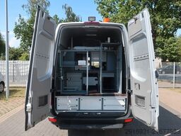 VW Crafter 1. Hand / SHZ / PDC / FN: 86