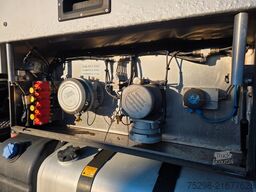 RENAULT T380 / ADR AT