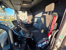 RENAULT T380 / ADR AT