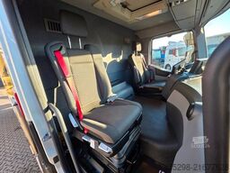 RENAULT T380 / ADR AT