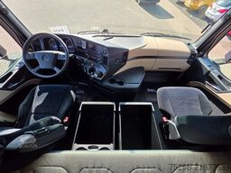 MERCEDES-BENZ Actros 1843