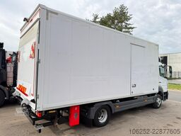 Mercedes-Benz ATEGO 1221 CLOSED BOX - * 267.914km* - TAILLIFT...