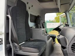 Mercedes-Benz ATEGO 1221 CLOSED BOX - * 267.914km* - TAILLIFT...