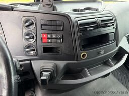 Mercedes-Benz ATEGO 1221 CLOSED BOX - * 267.914km* - TAILLIFT...