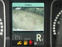 Mercedes-Benz ATEGO 1221 CLOSED BOX - * 267.914km* - TAILLIFT...