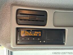 Mercedes-Benz ATEGO 1221 CLOSED BOX - * 267.914km* - TAILLIFT...