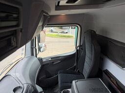 Mercedes-Benz ATEGO 1221 CLOSED BOX - * 267.914km* - TAILLIFT...