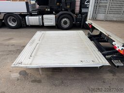 Mercedes-Benz ATEGO 1221 CLOSED BOX - * 267.914km* - TAILLIFT...