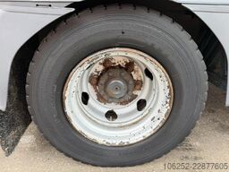 Mercedes-Benz ATEGO 1221 CLOSED BOX - * 267.914km* - TAILLIFT...