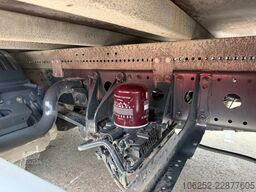 Mercedes-Benz ATEGO 1221 CLOSED BOX - * 267.914km* - TAILLIFT...