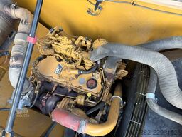 Caterpillar 320FL